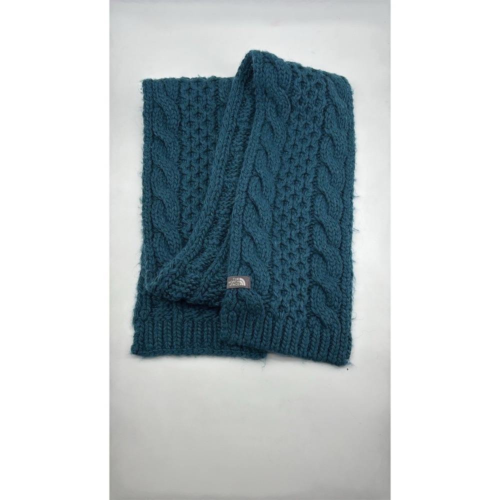 Women's Warm Scarf Teal Cable Knit‎ Old Money Preppy